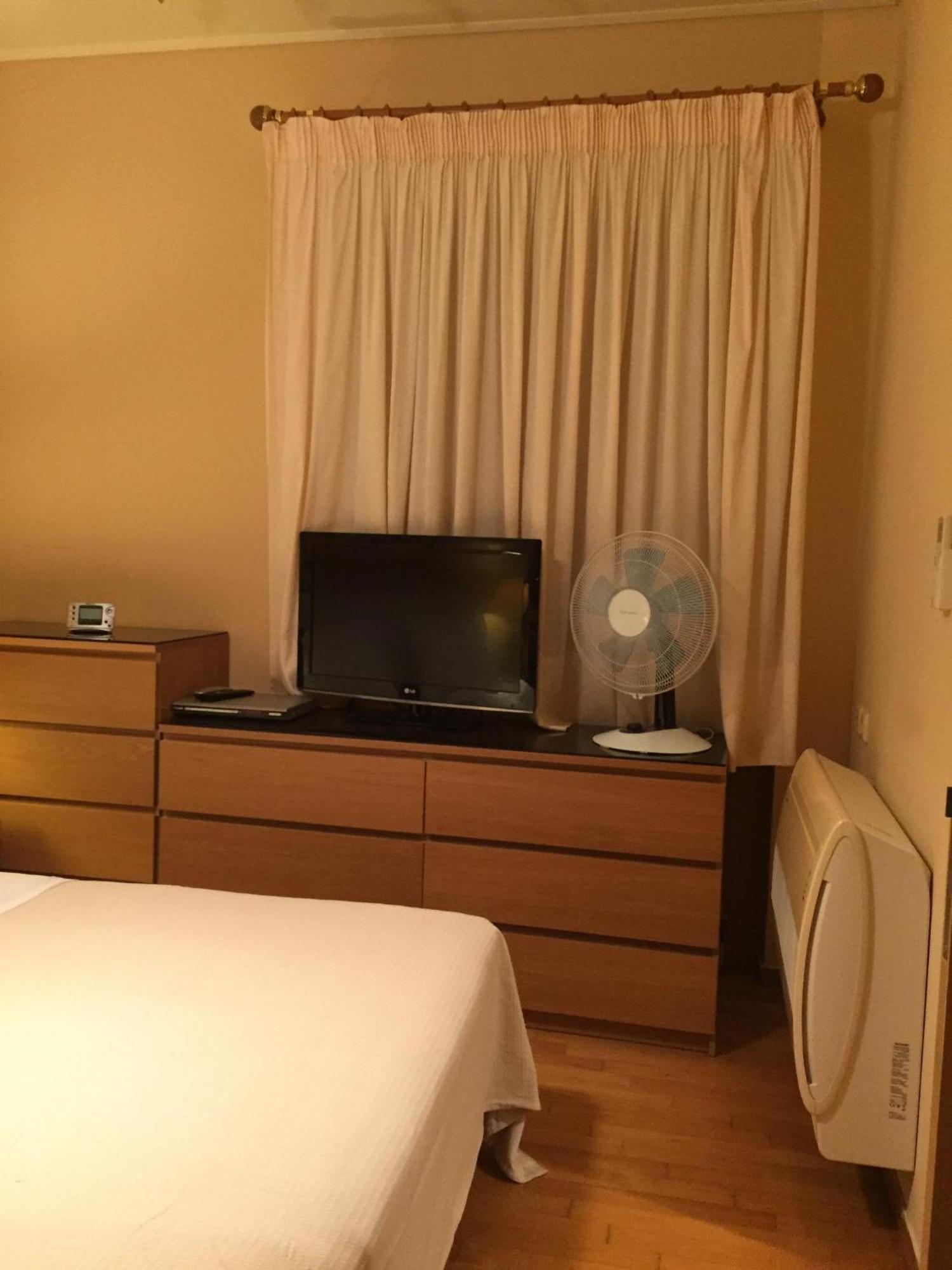 Small Apartment Near Athens Airport Pikérmion Exterior photo